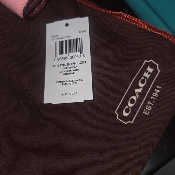 Pink Leather Coach bag and wallet - Picture 16 of 16